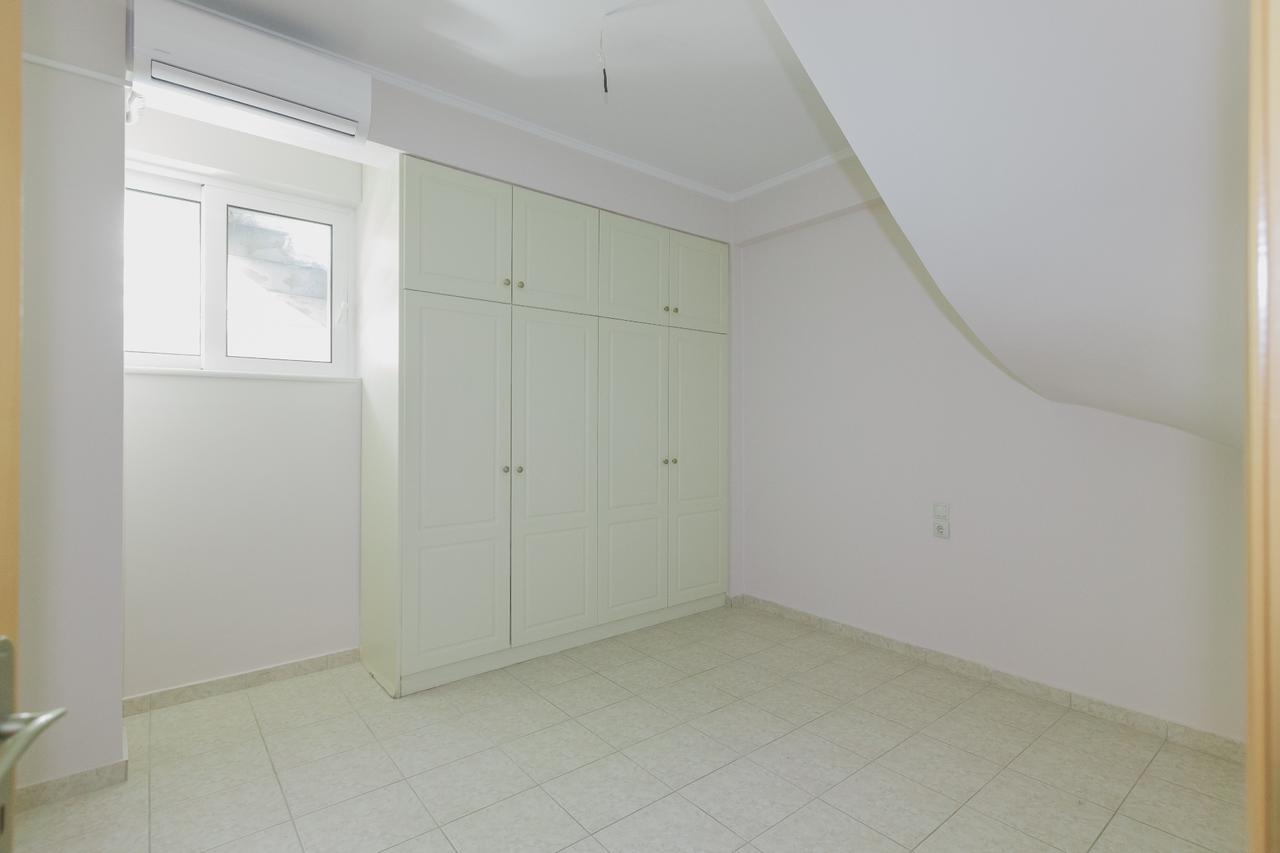 Apartment in Patra 8