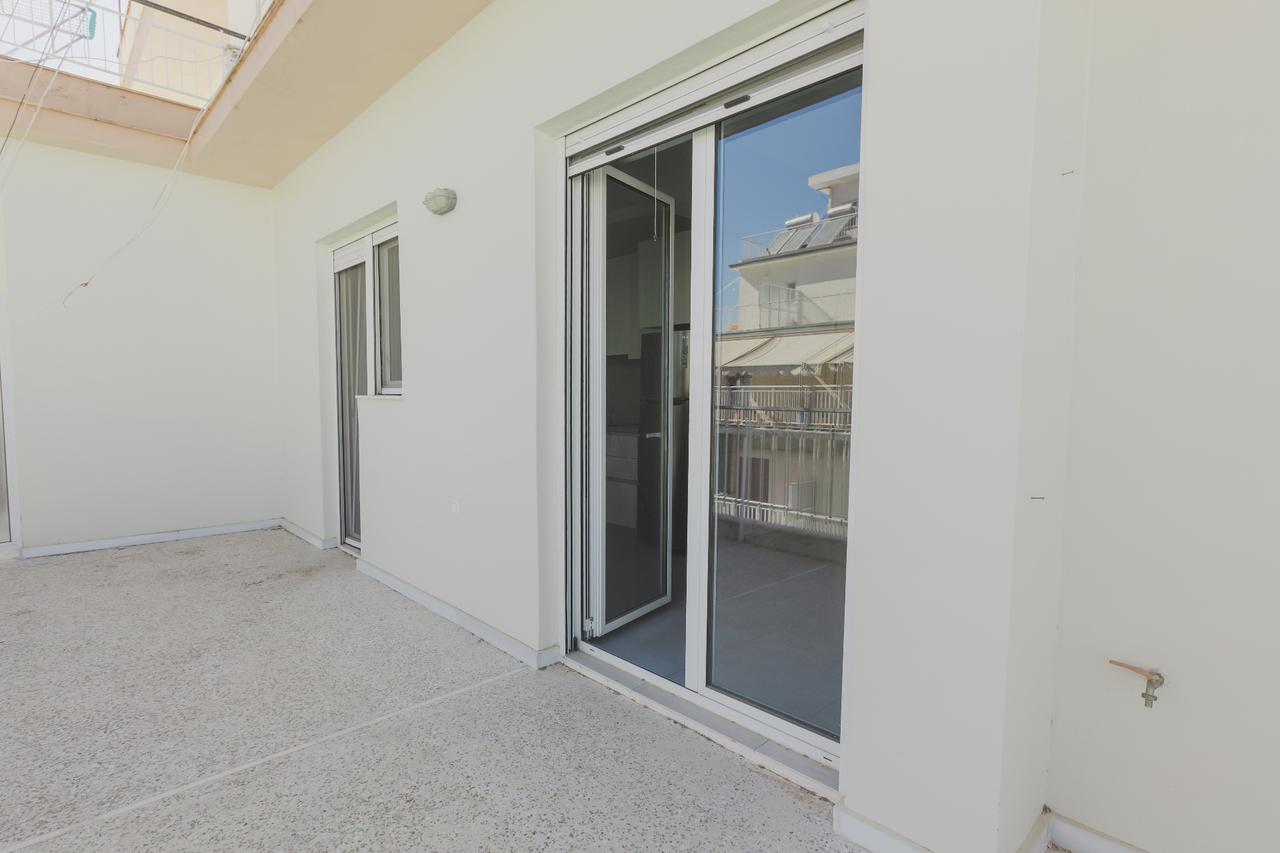 Apartment in Patra 9