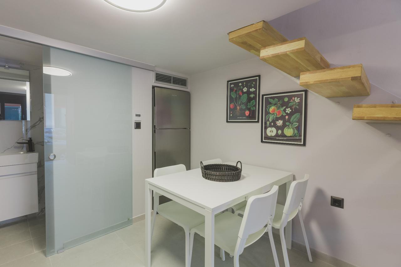 Studio in Patra 11