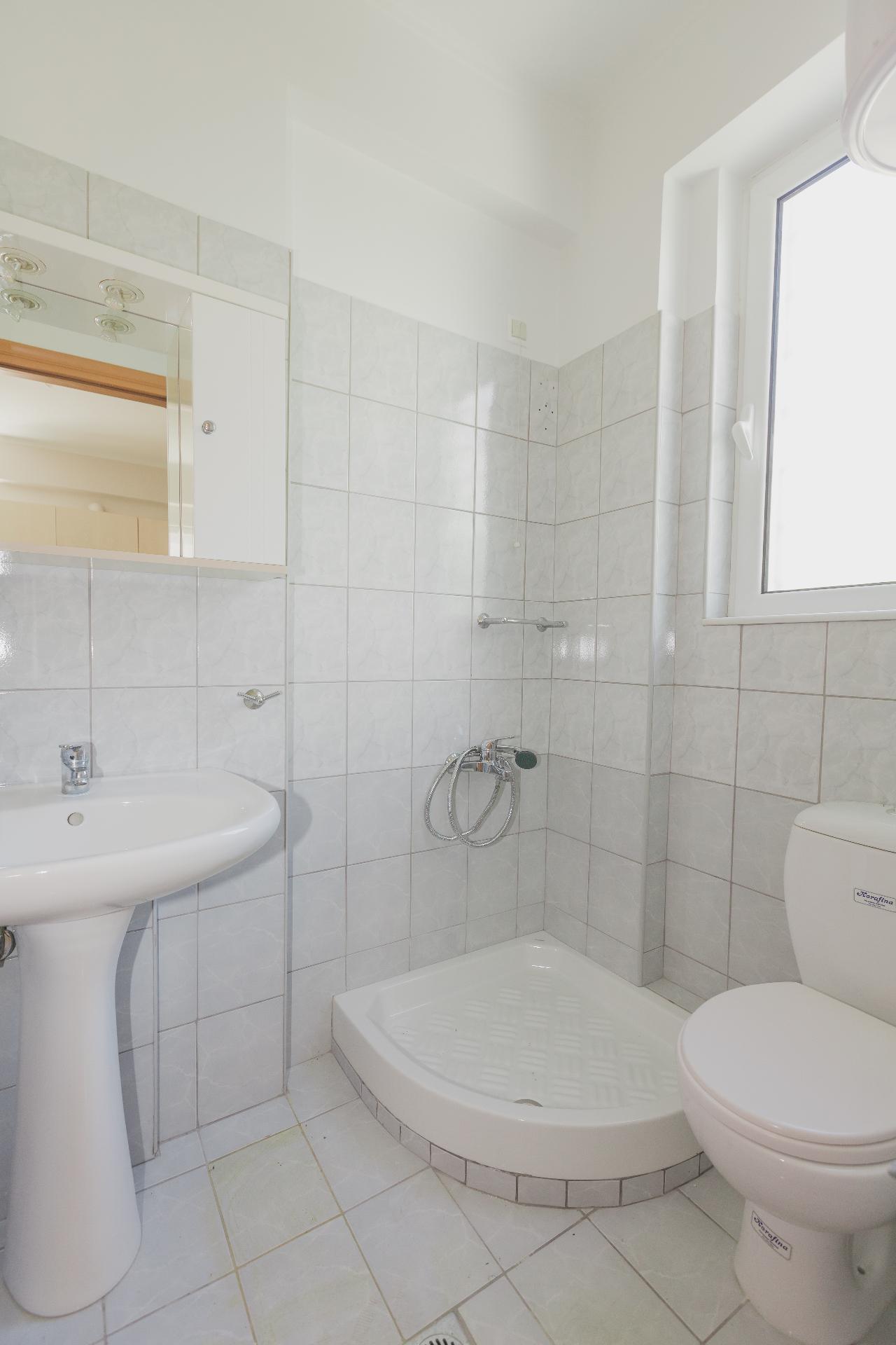 Apartment in Patra 8