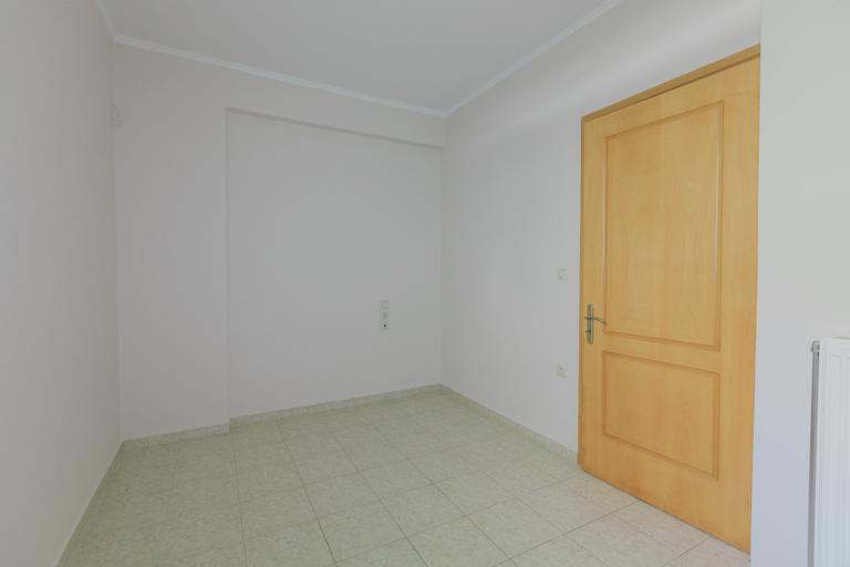 Apartment in Patra 3