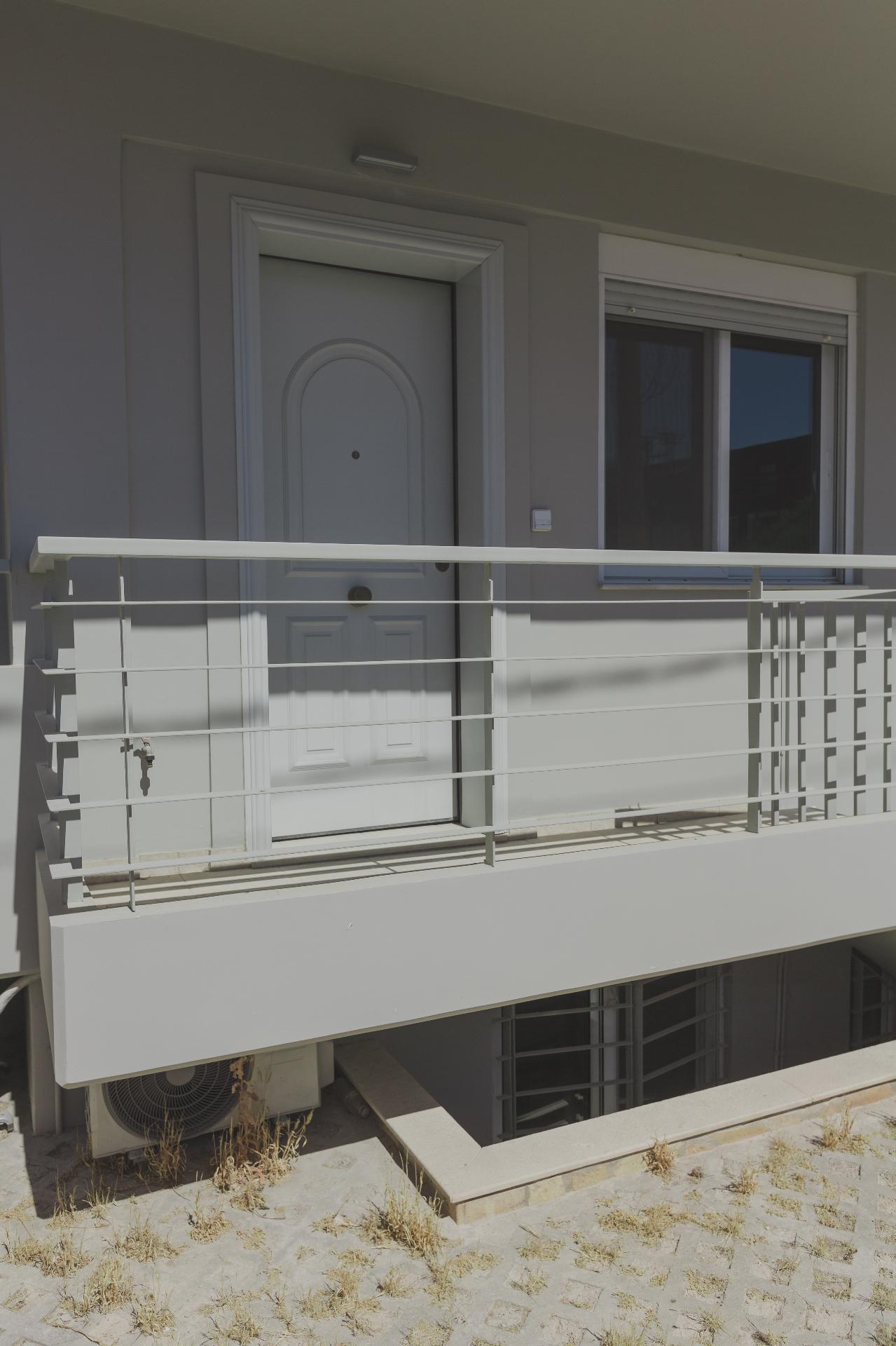Apartment in Patra 4