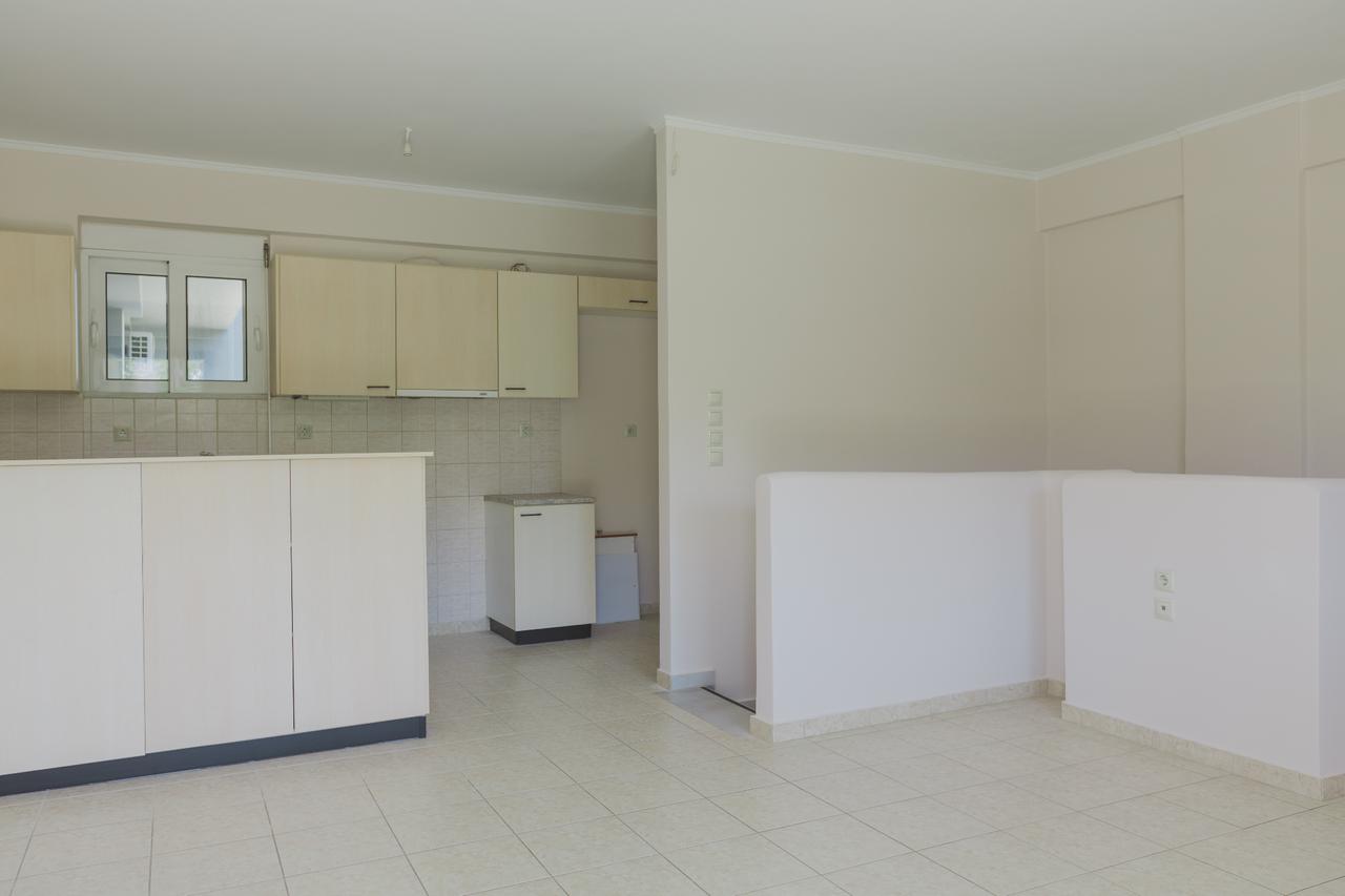 Apartment in Patra 8