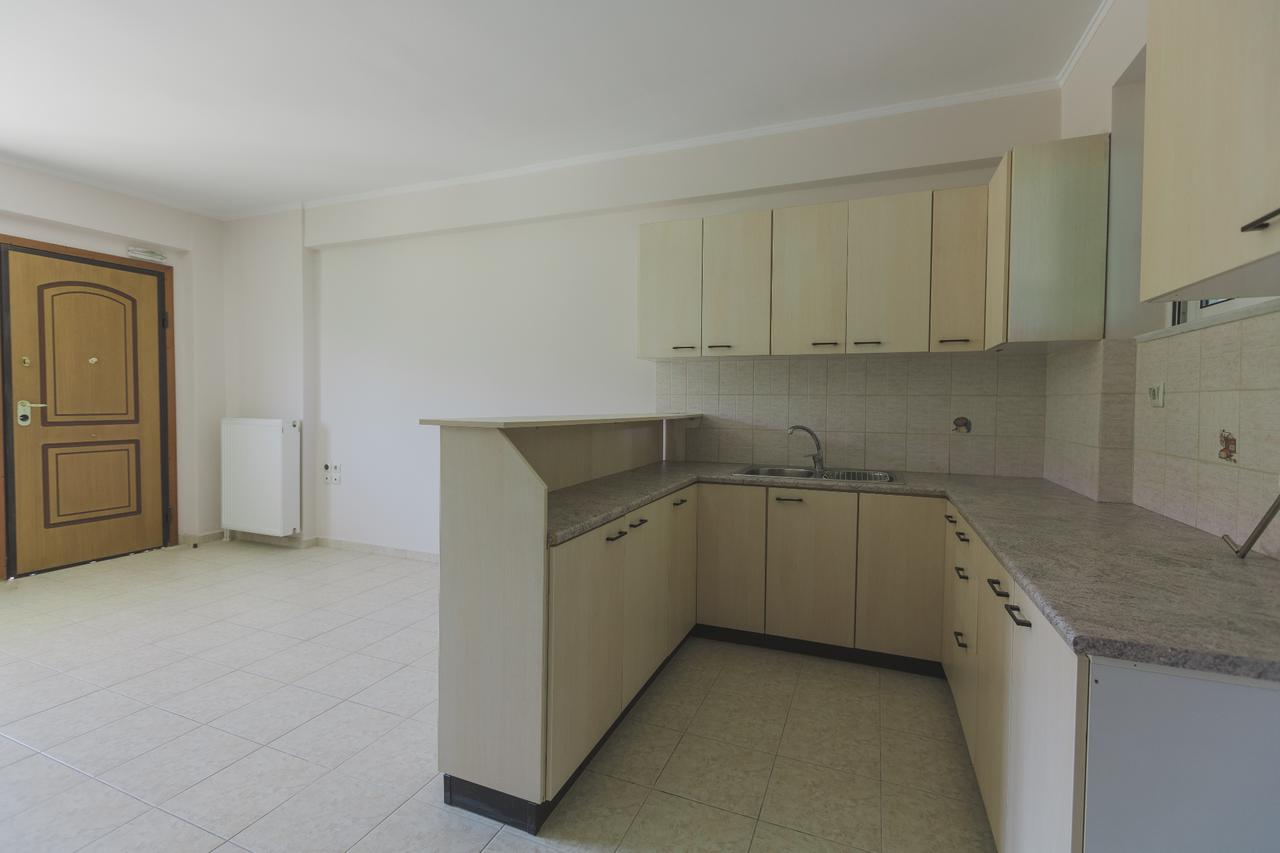 Apartment in Patra 7