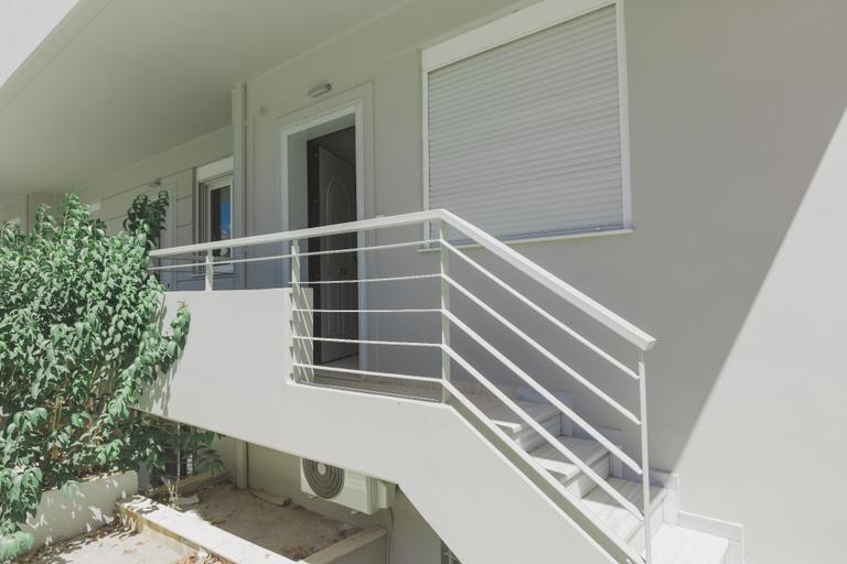 Apartment in Patra 3