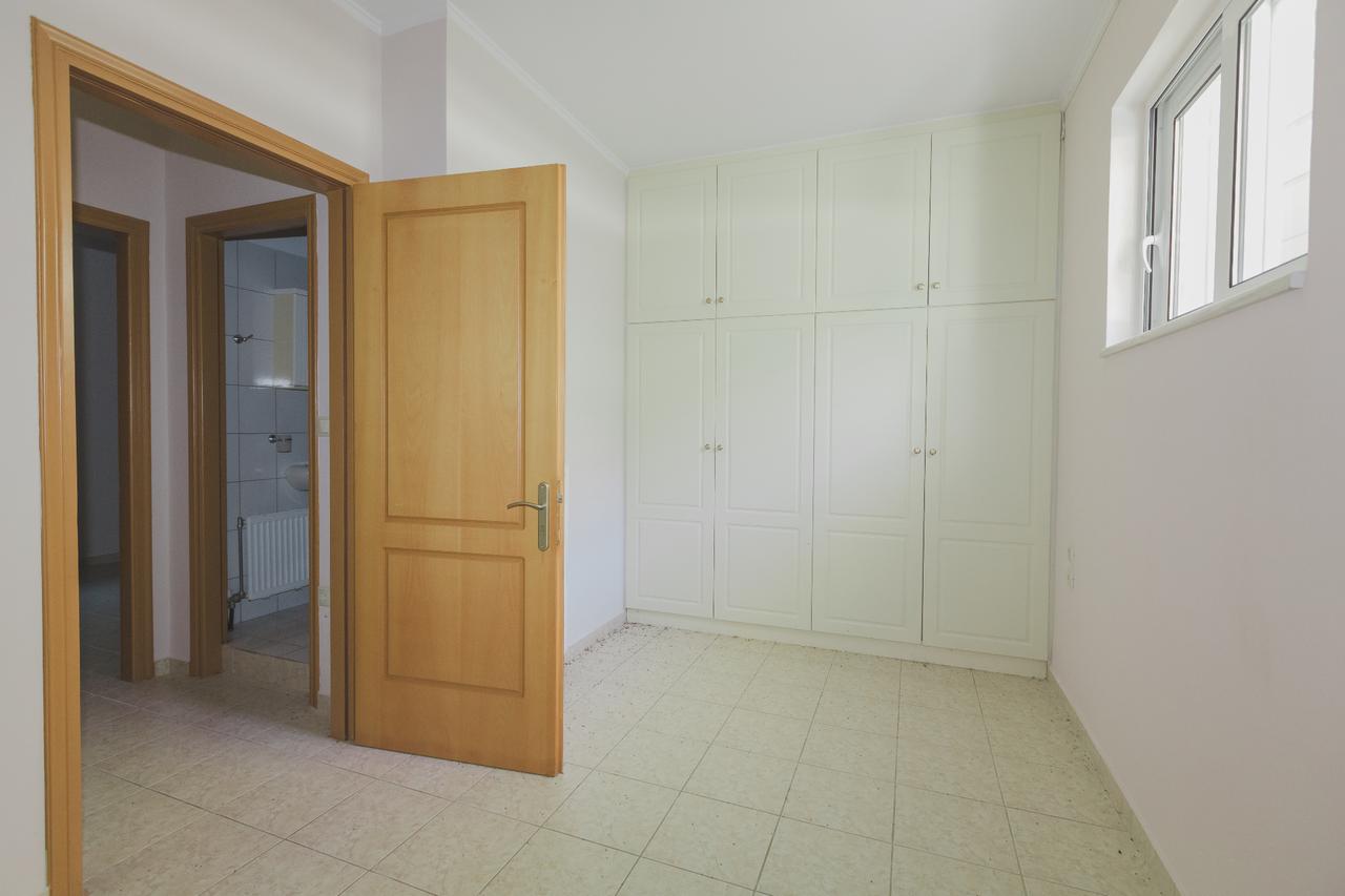 Apartment in Patra 7