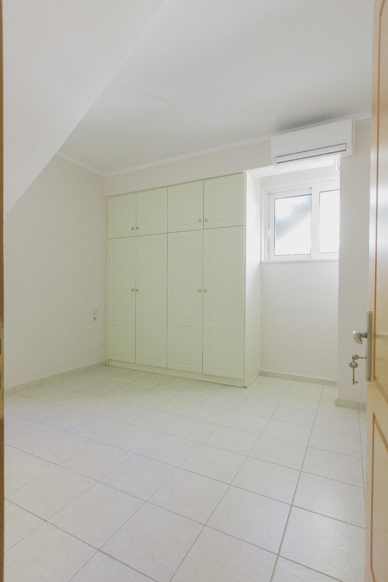 Apartment in Patra 6
