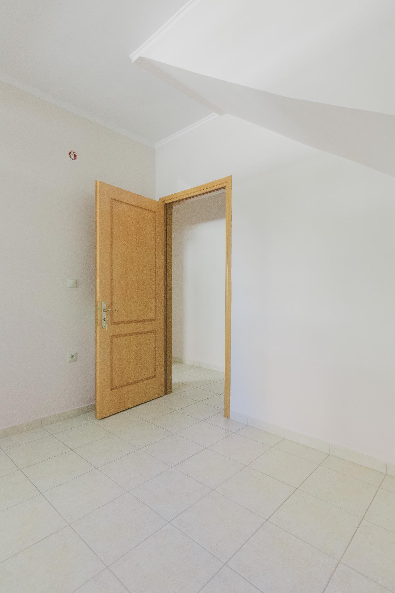 Apartment in Patra 13