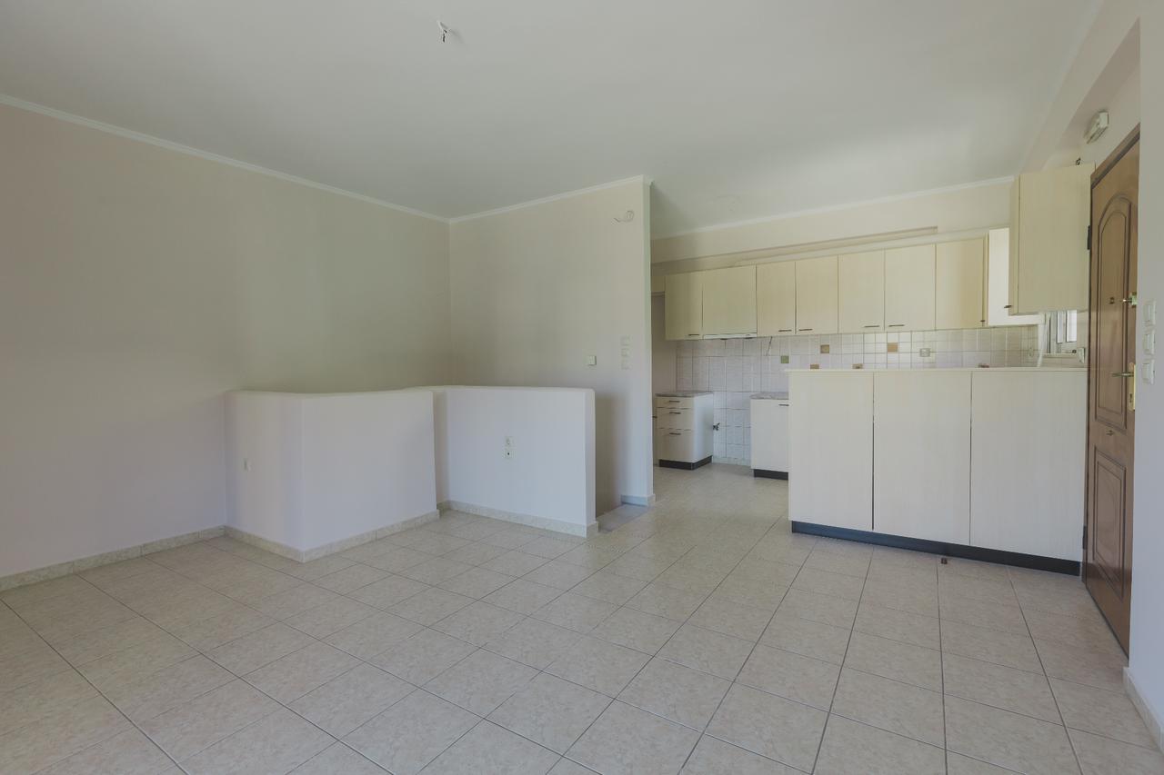 Apartment in Patra 12