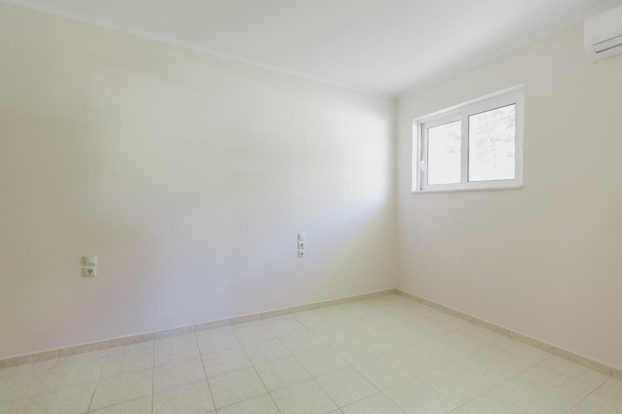 Apartment in Patra 17