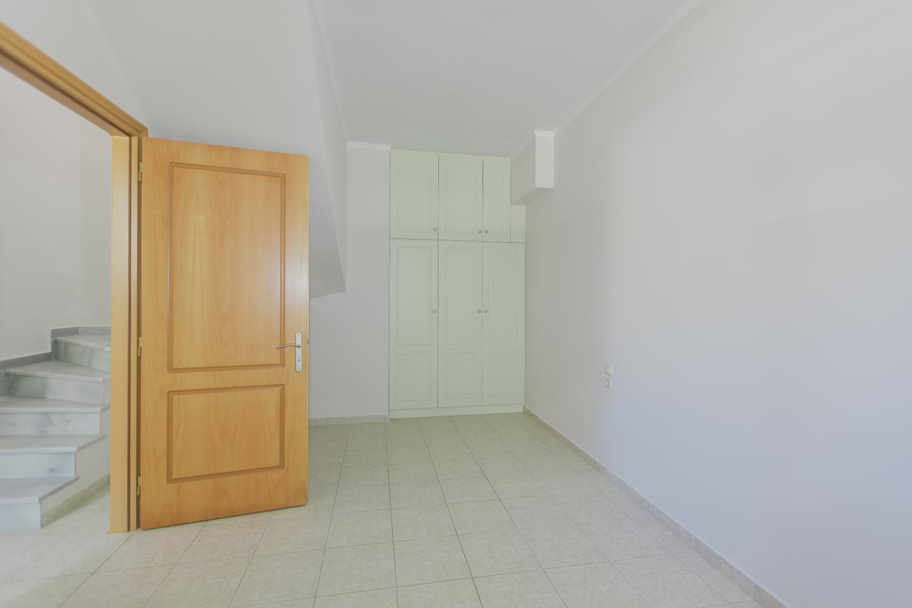 Apartment in Patra 18
