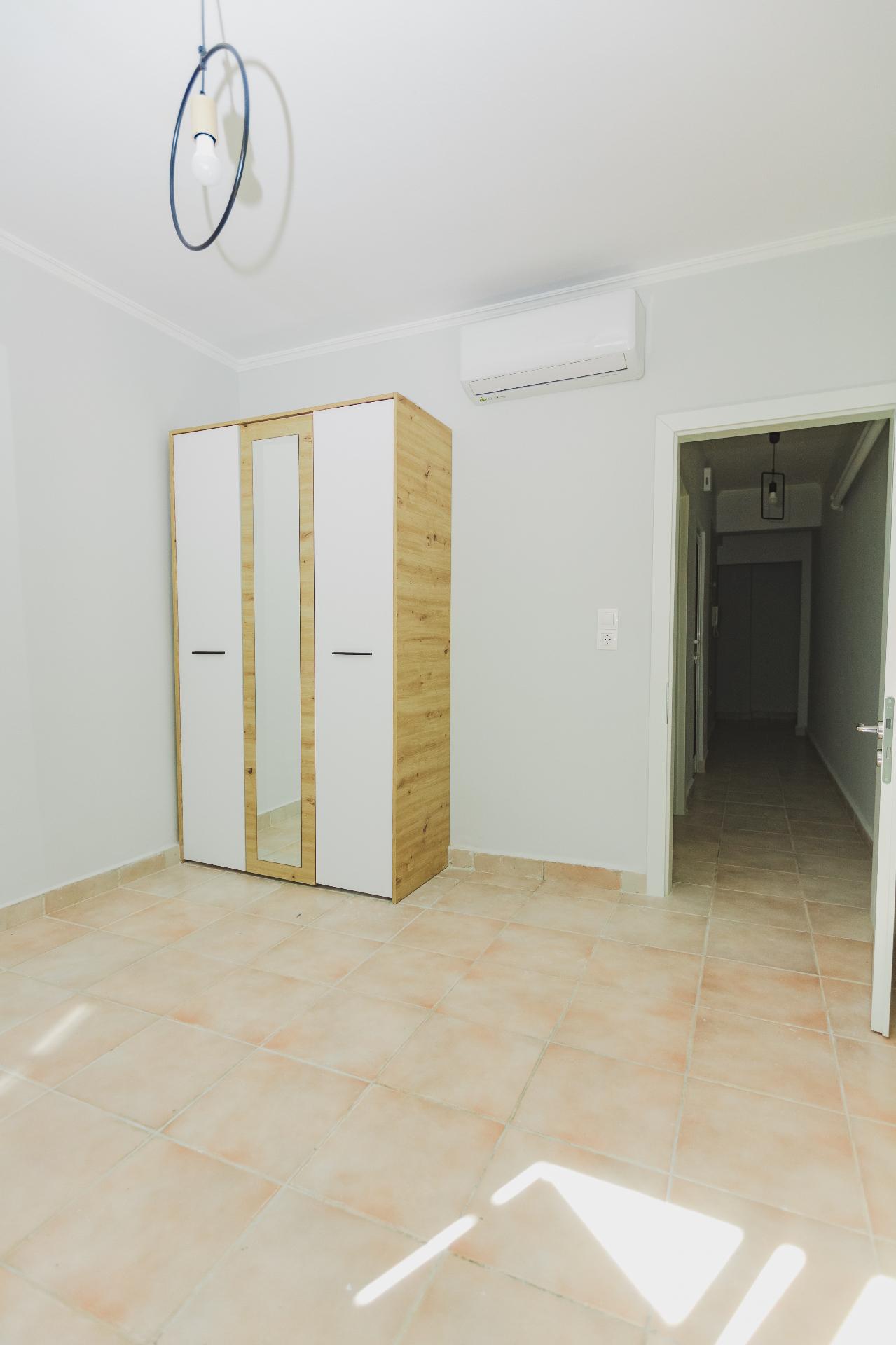 Apartment in Patra 3